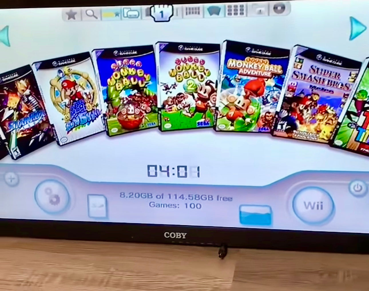 Modded Wii w/ 200 Games From Wii Gamecube N64 Gameboy and GBA Games
